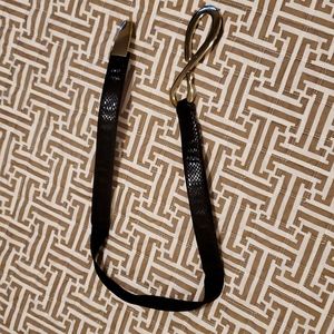 Vegan leather/stretch belt